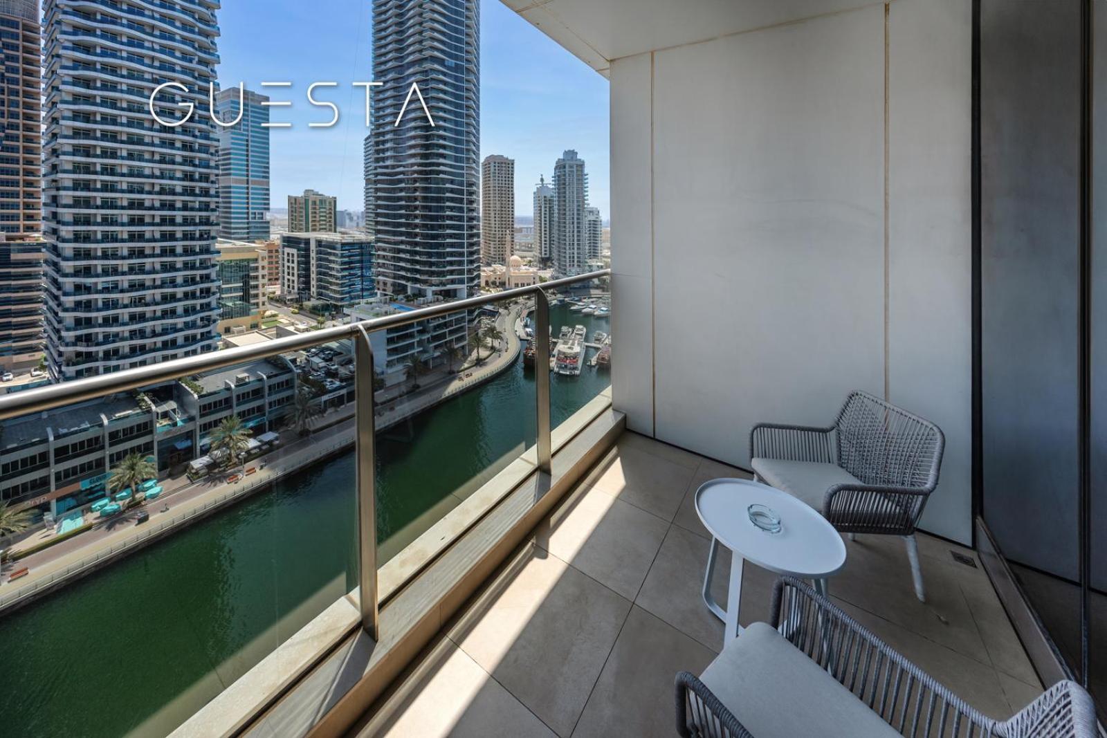 Sparkle Tower, Dubai Marina Apartment Room photo